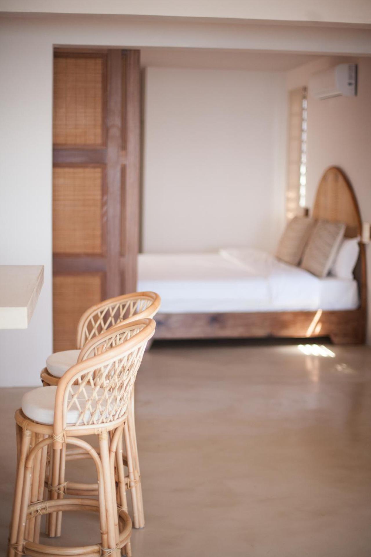 Chantauvent Guest House Blue Bay Exteriér fotografie